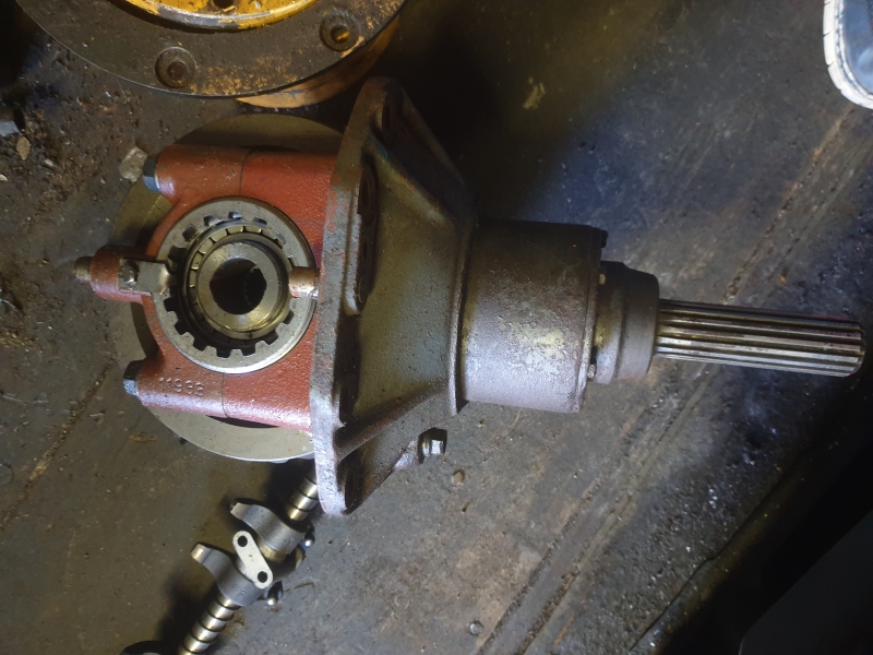 Передний редуктор Carraro 066994, 137972, 140077, 136868 для моста Carraro 147005