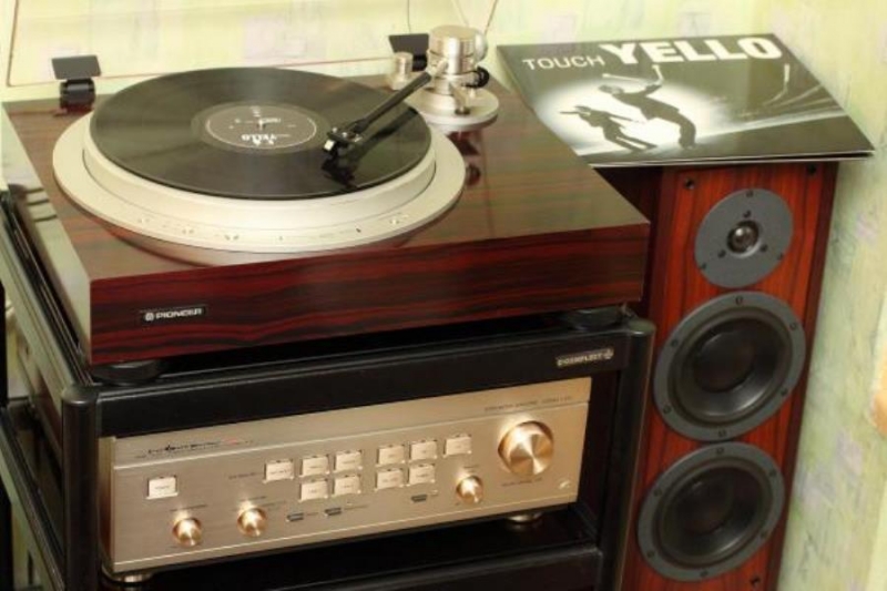 K Hi-Fi yoexy o oco ea